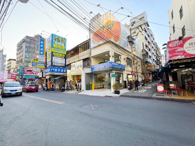 台中龍井店面-4