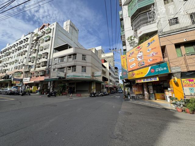 台中西屯透天-7